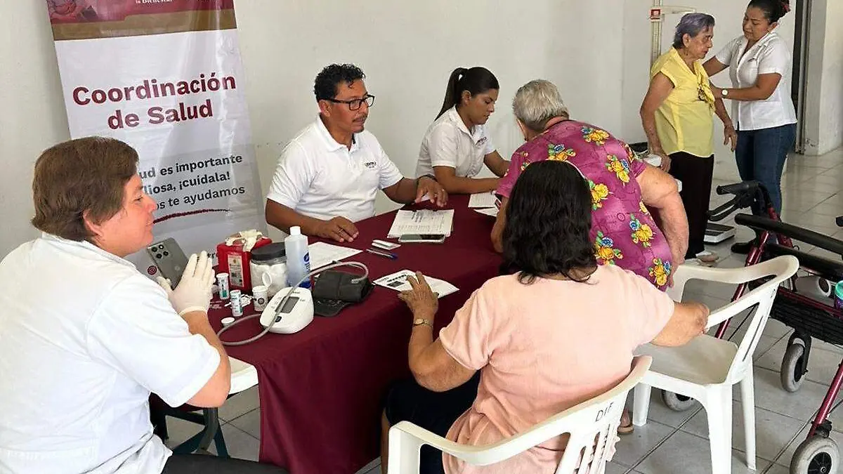Atención-Médicoa-A-Adultos-Mayores