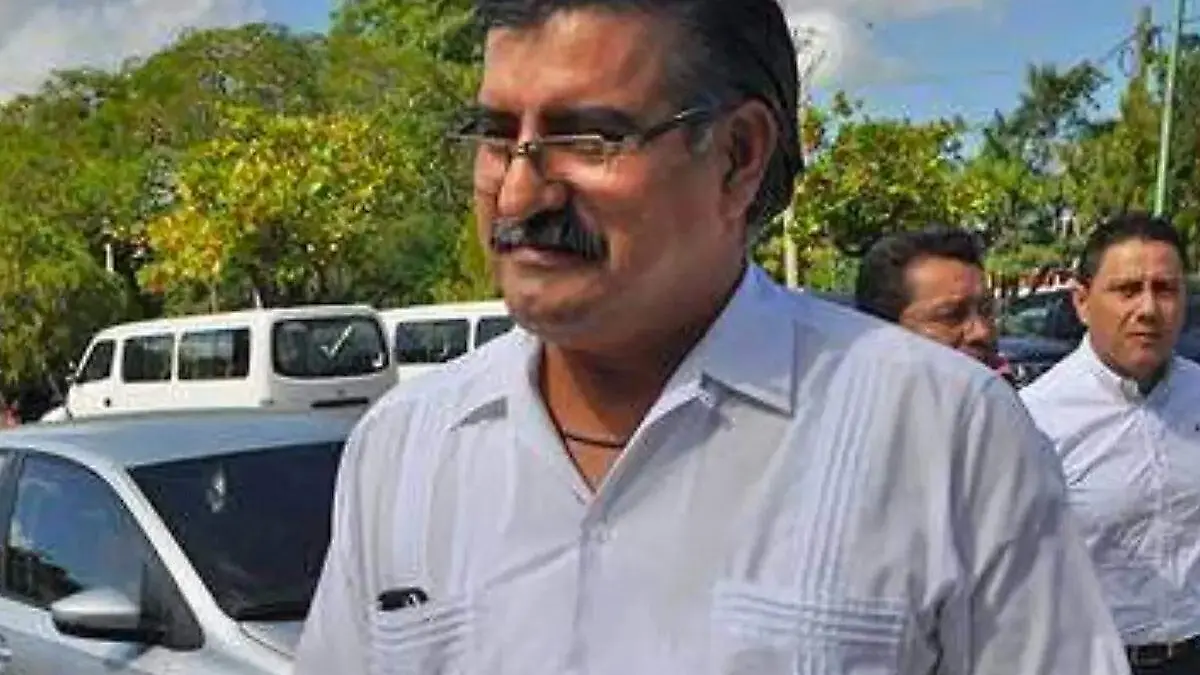 Roberto-Romero-Ex-De-Semovi copia