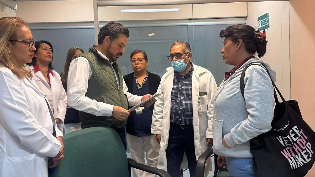zoe robledo imss