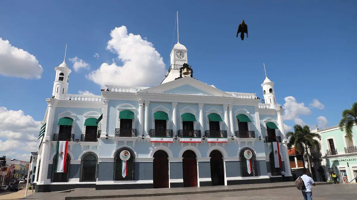 Palacio de Gobierno Carlos.jpeg