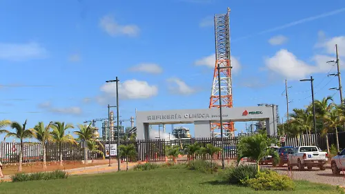 refineria 1