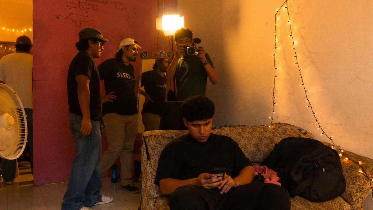 130297d3-f792-42aa-aaf1-93e5420b33a9