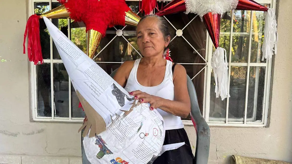 Señora-De-Las-Piñatas