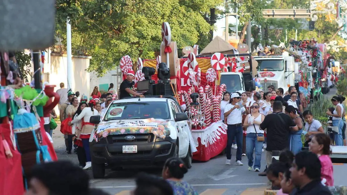 Caravana-Navideña-En-Villahermosa