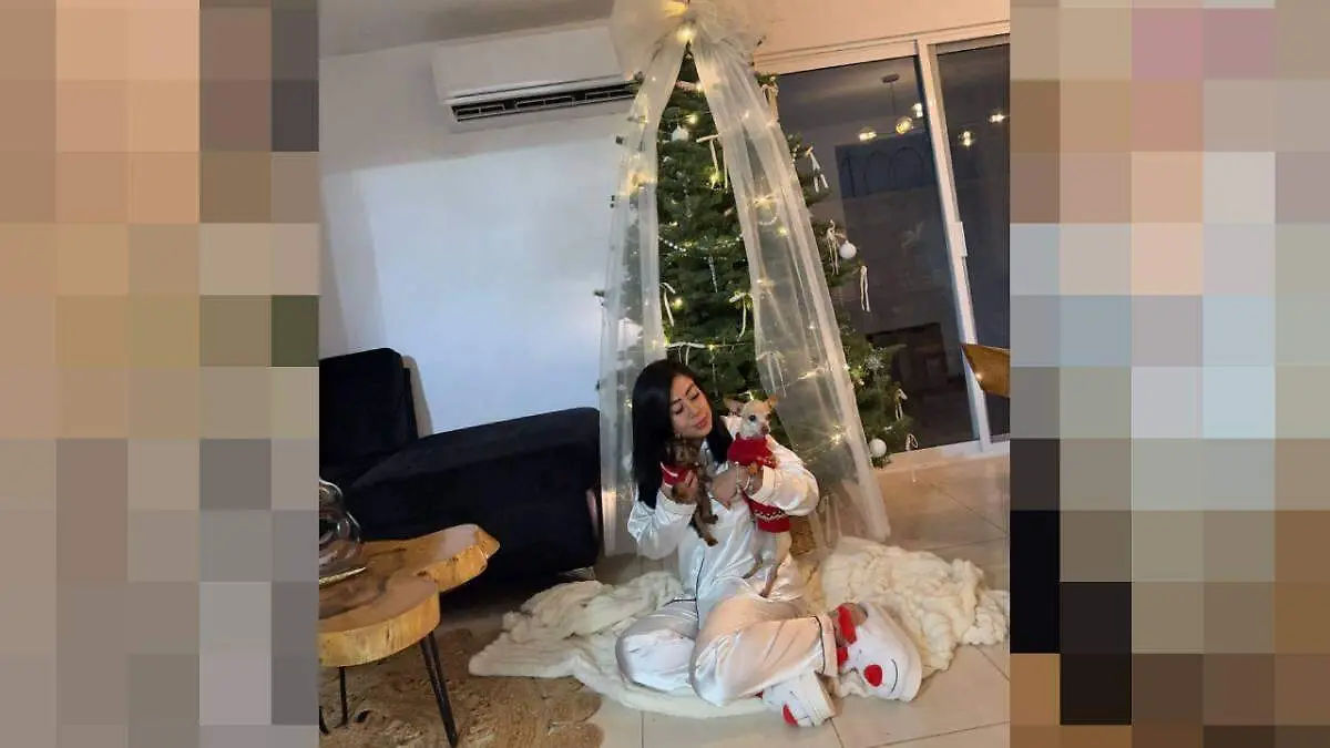 Mayra-Con-Sus-Dos-Amiguitos