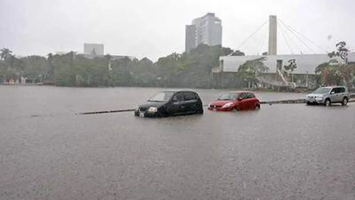 Vaso-Cencali-Inundado-Por-Intensa-Lluva