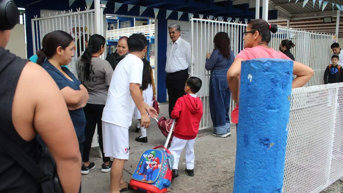 dbbd6c2a-55d1-499a-9952-c6292ea76f91