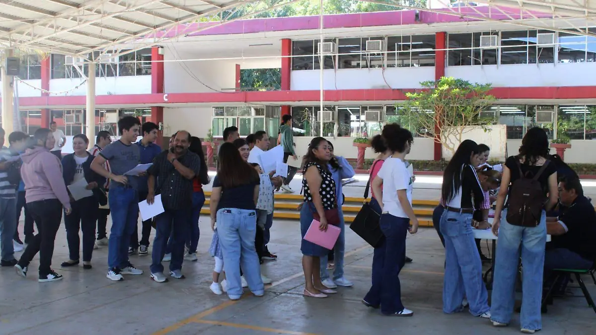 Dirección General de Educación Tecnológica Industrial (DGETI) gf