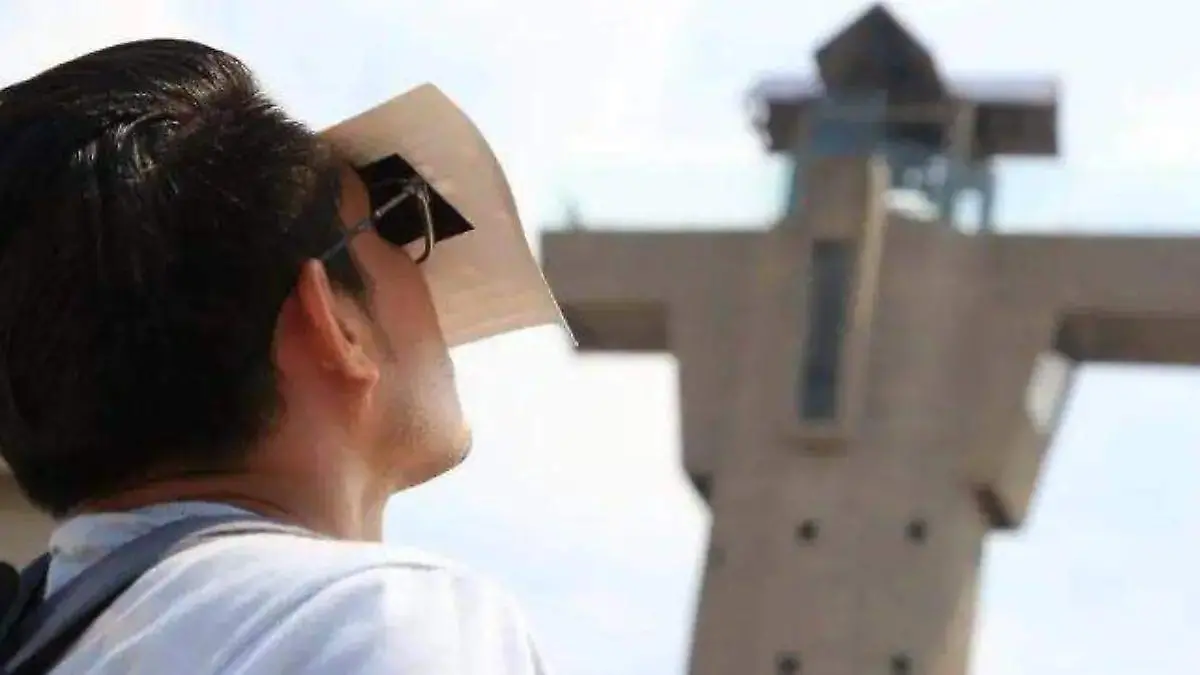 Observación-De-Un-Eclipse