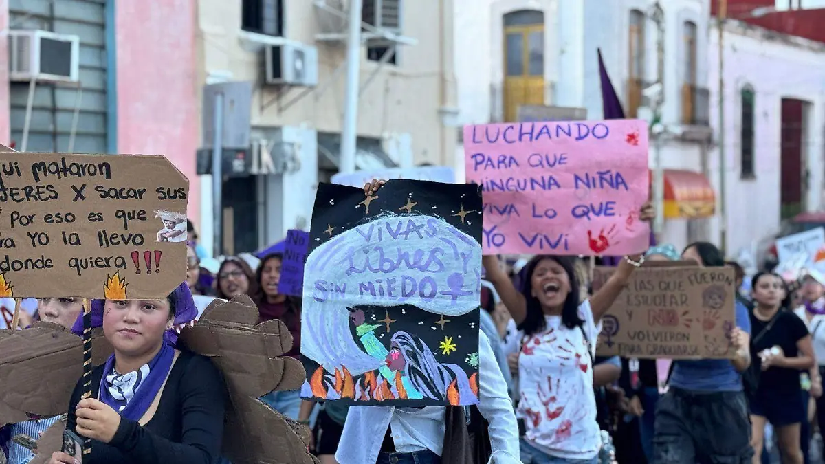 marcha feministas viviann