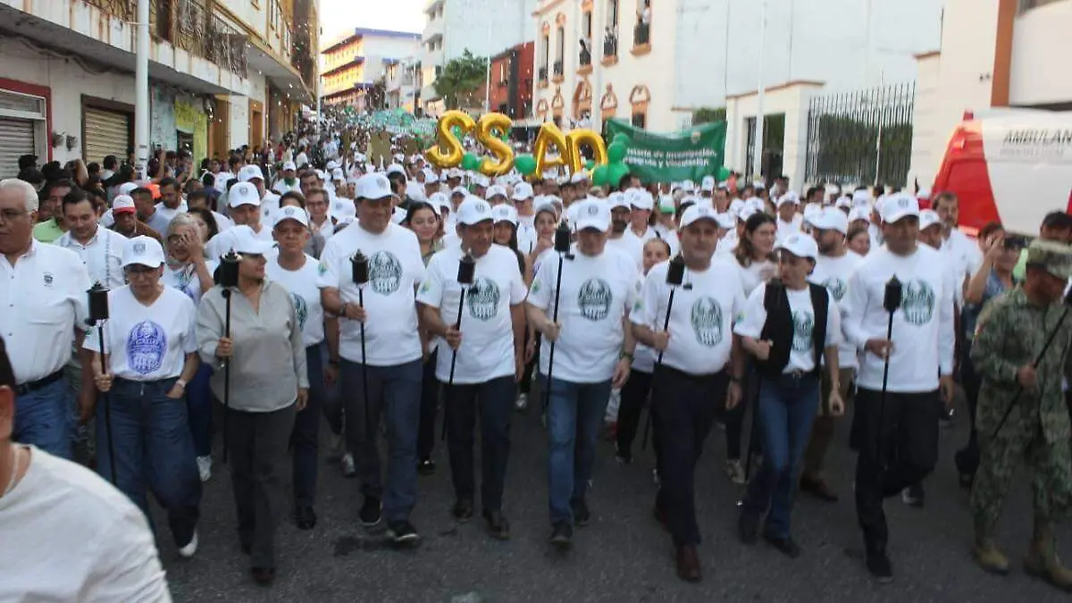 Gallo-Universitario-De-La-UJAT