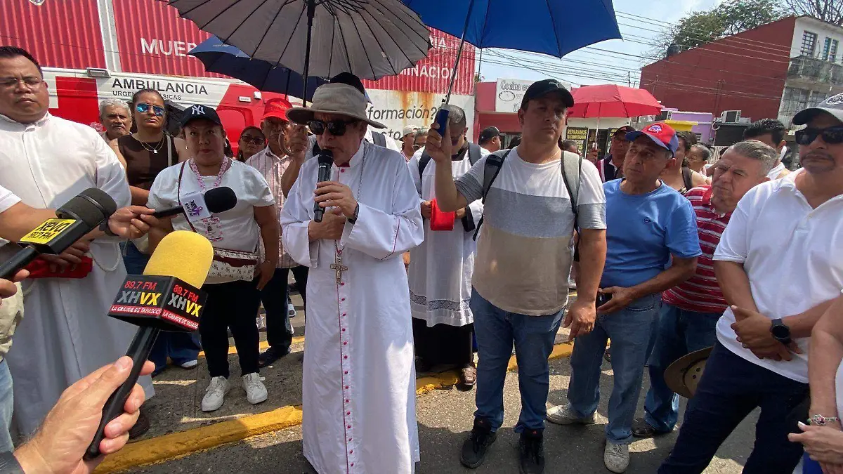 2acc0860-f547-4ce2-960a-4595a28e47e1