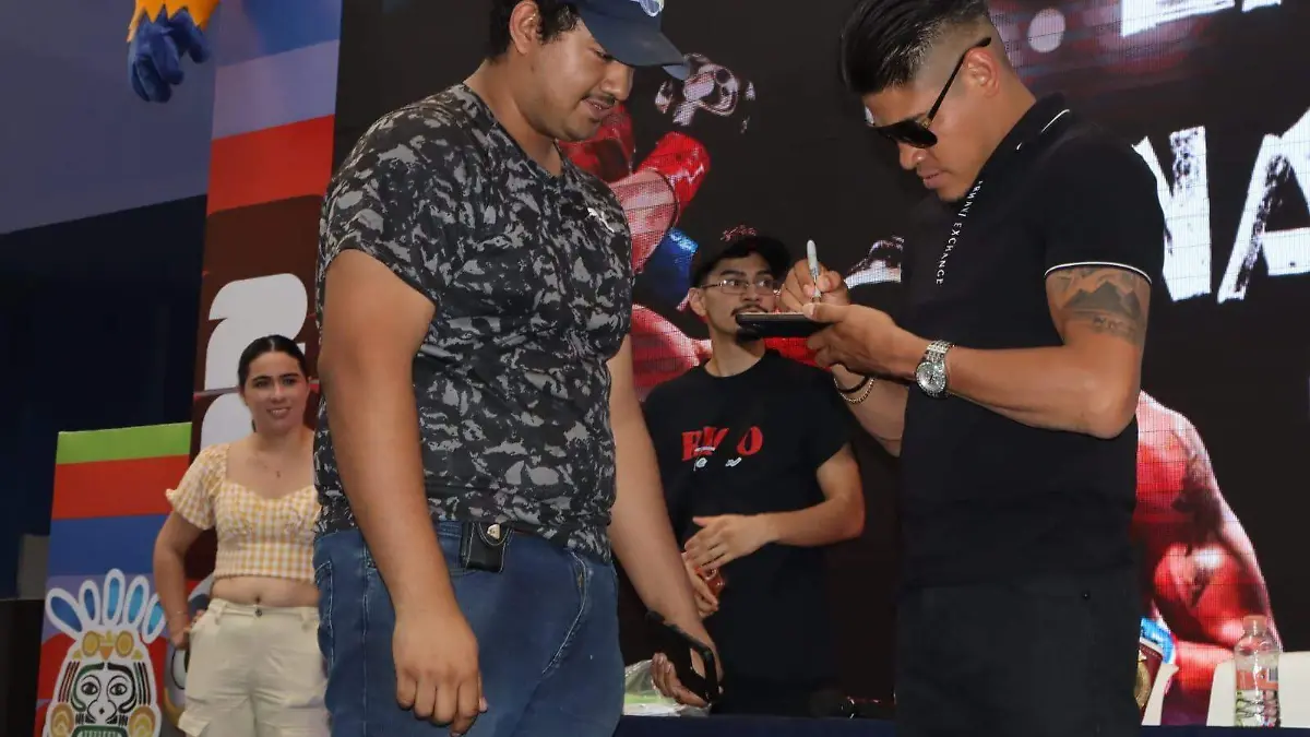 luchador gh.jpeg