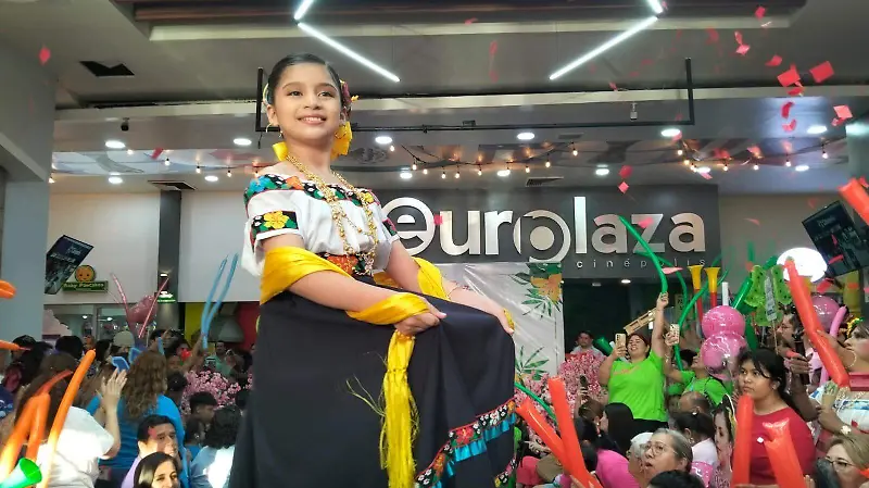 Europlaza mini Flor 2026
