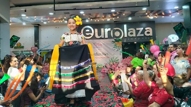 Europlaza mini Flor 2026