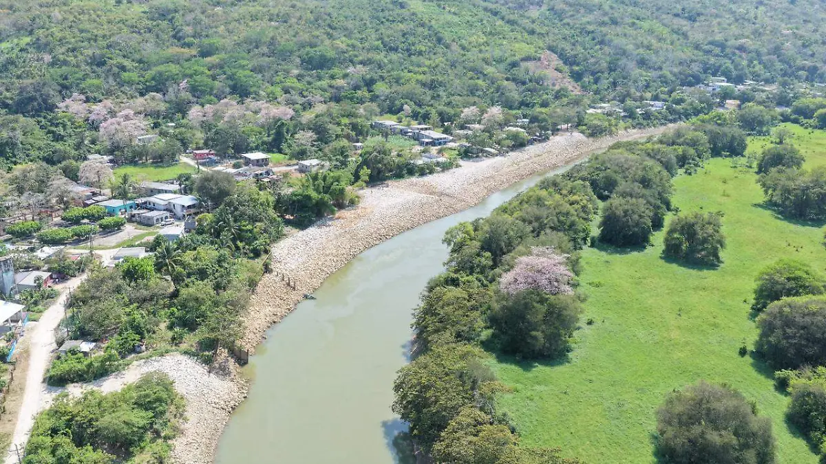 a1e8171d-3b5d-42c1-909f-001b5ed73074