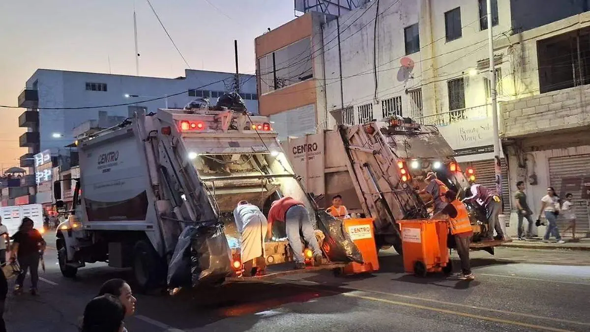 Camiones-Recolectores-De-Basura