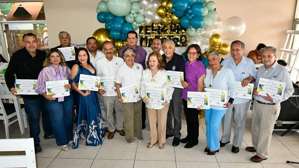 UJAT MAESTROS