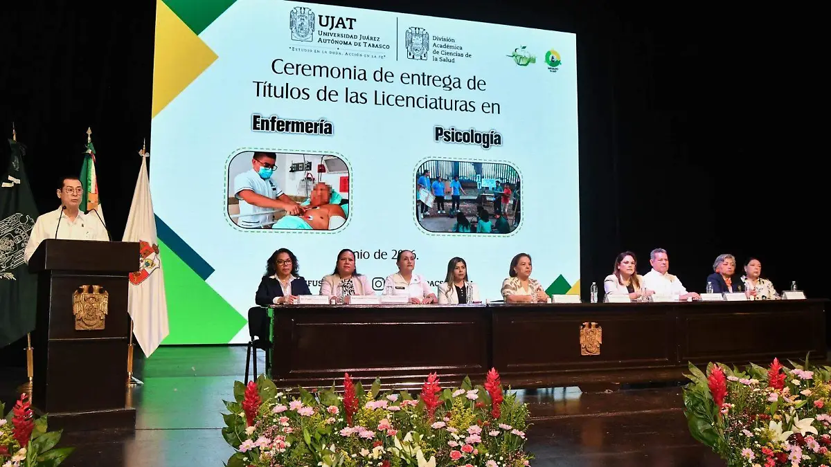 Graduación Salud UJAT