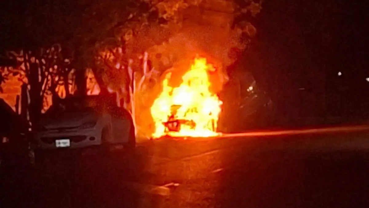 incendio de auto
