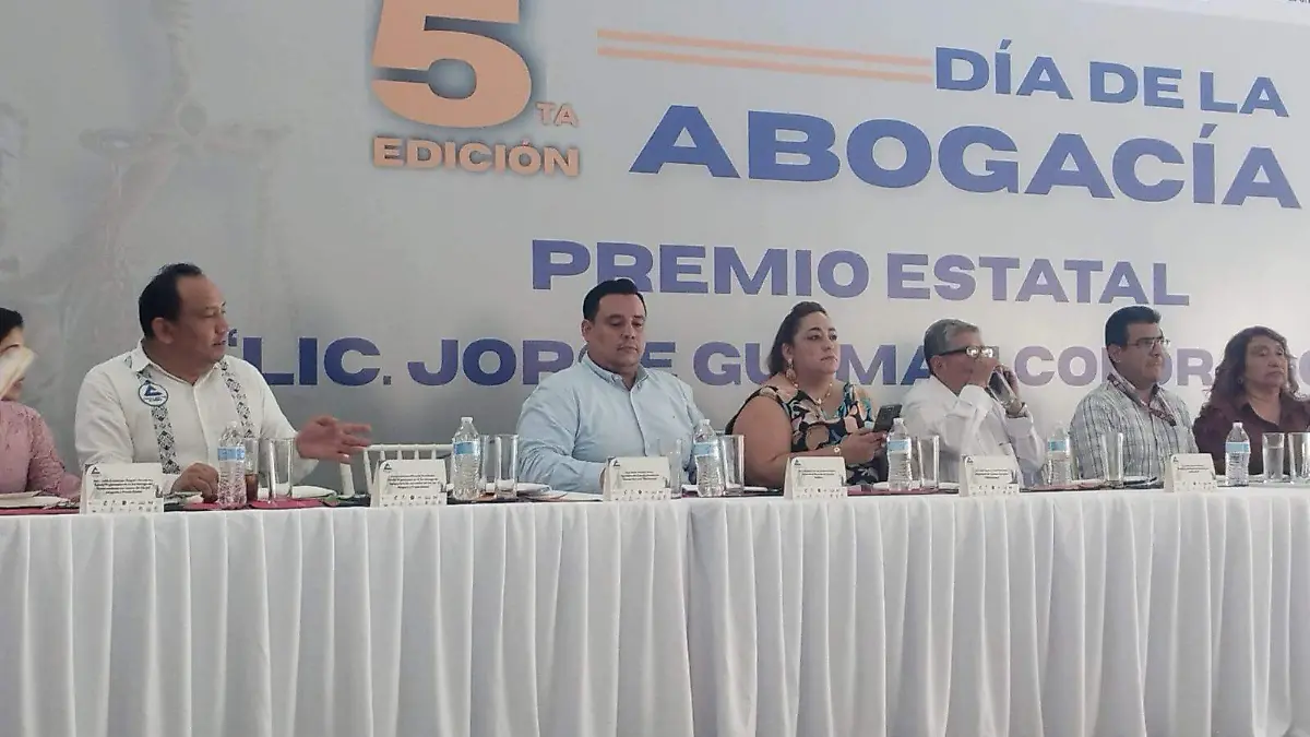 entrega abogados