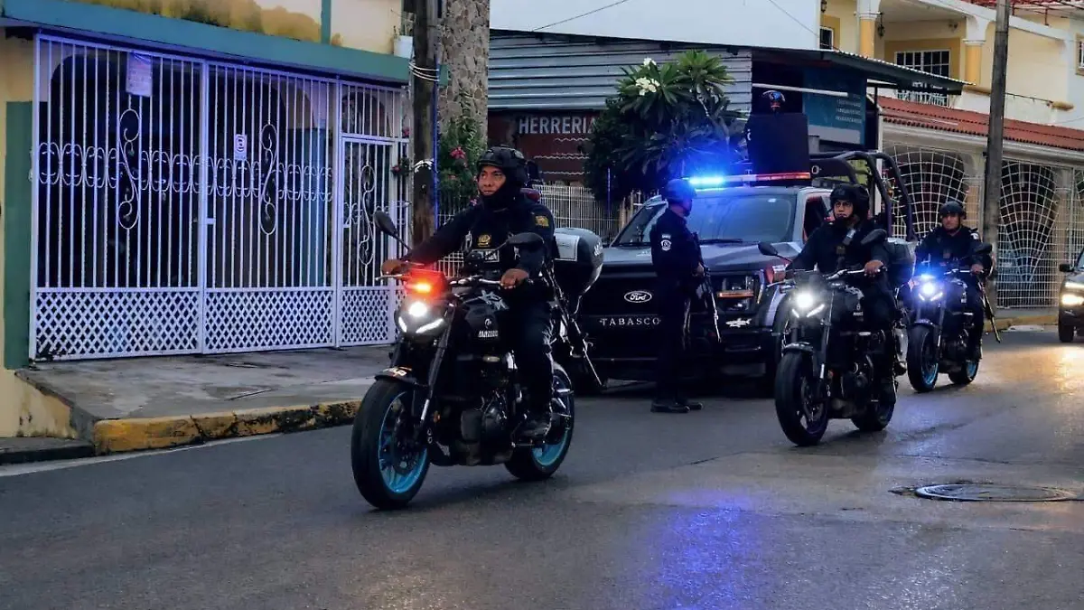 policias patrullaje f