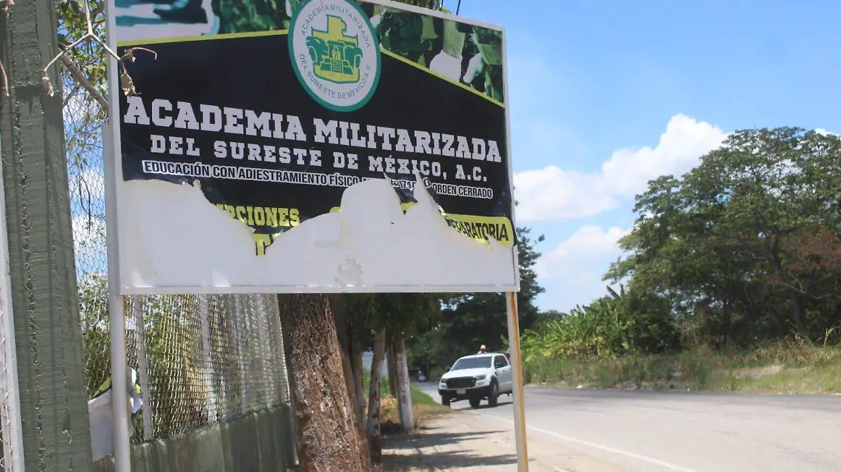 escuela militarizada