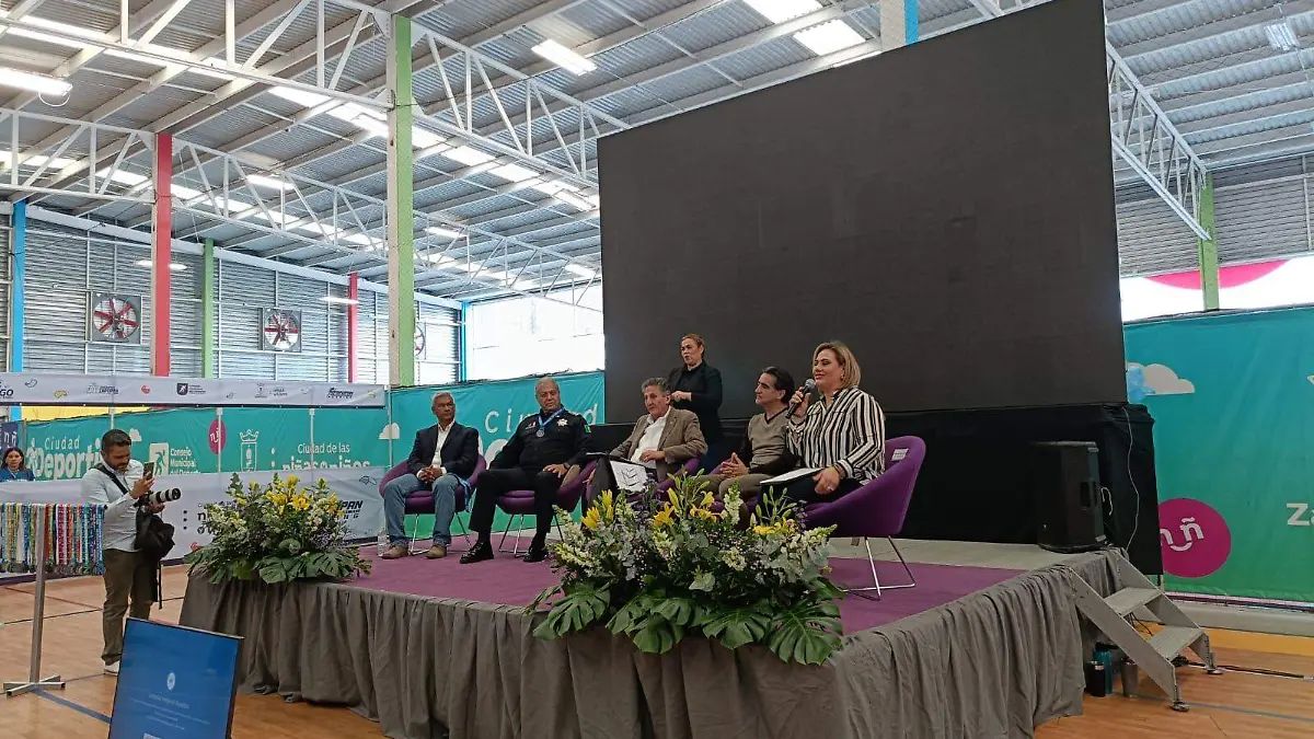 Presentación Zpaopan Isaura