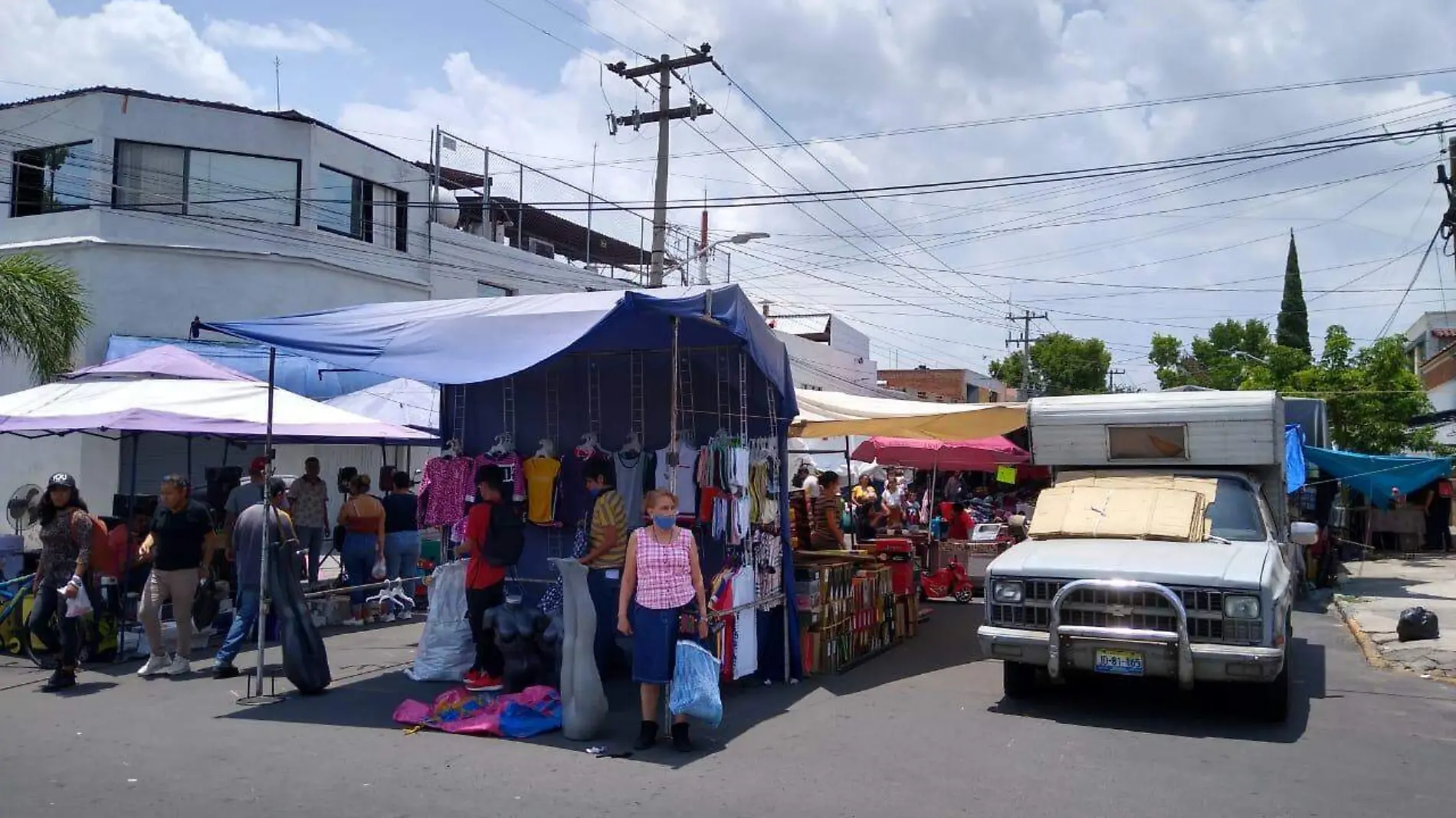 Tianguis El Baratillo