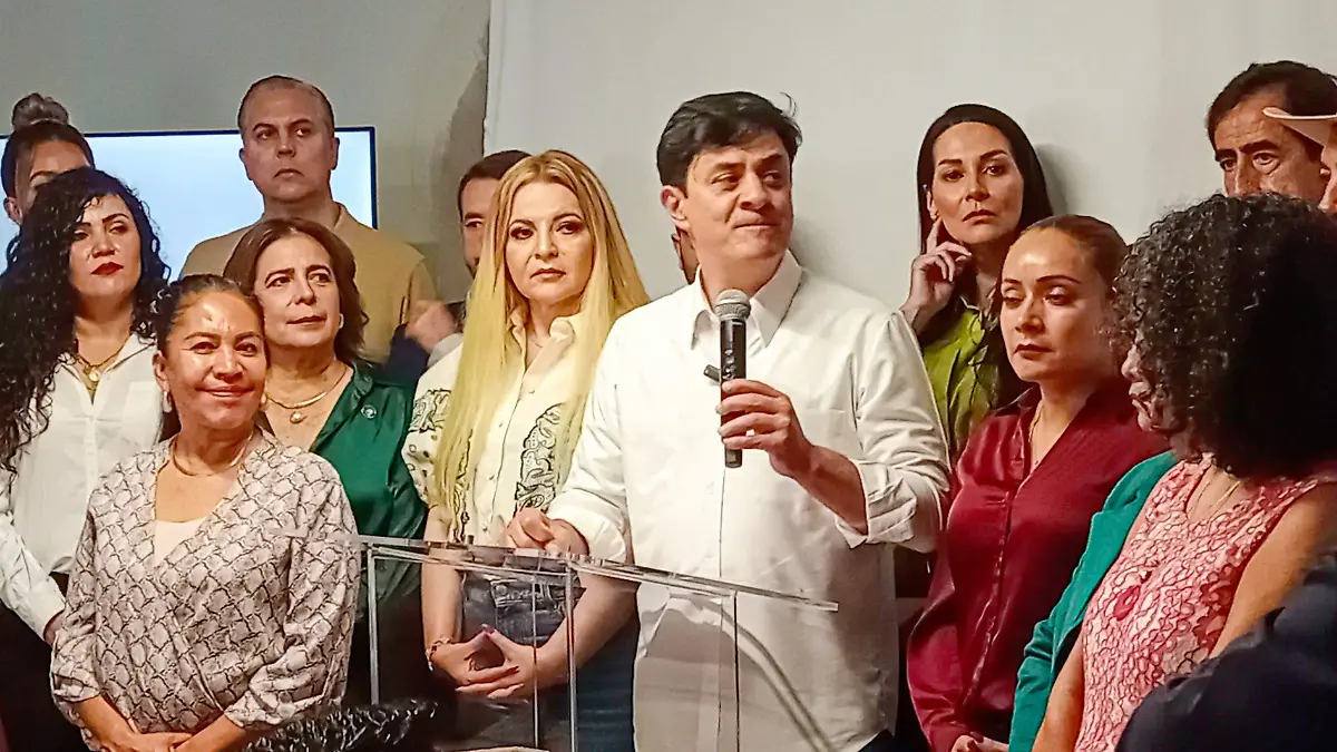 Aurelio Magaña (2)