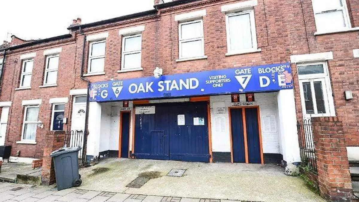 Ingreso Luton Town