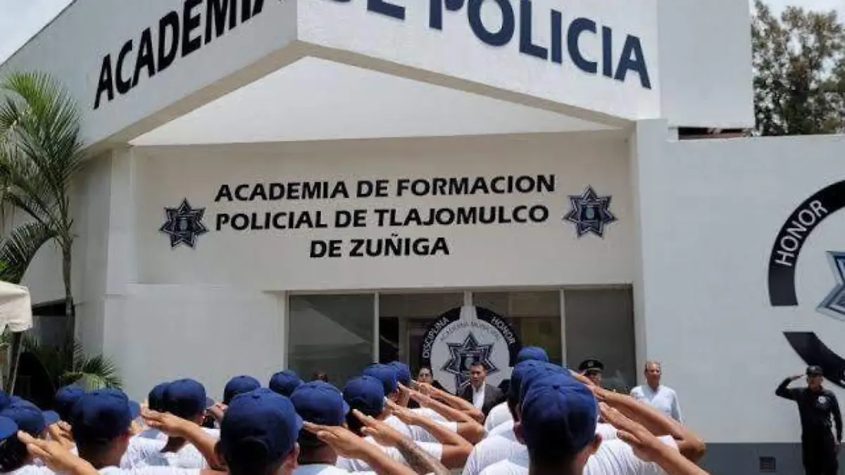 POLICÍA