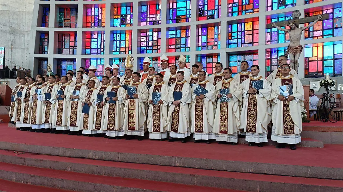 Sacerdotes