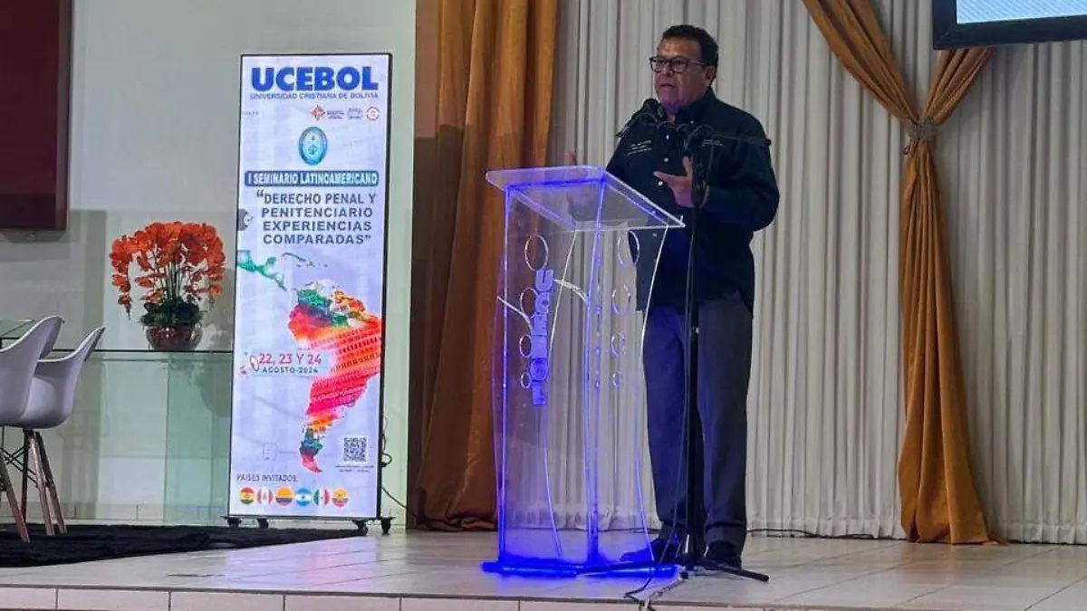 José Antonio Pérez Juárez seminario penitenciario en Bolivia