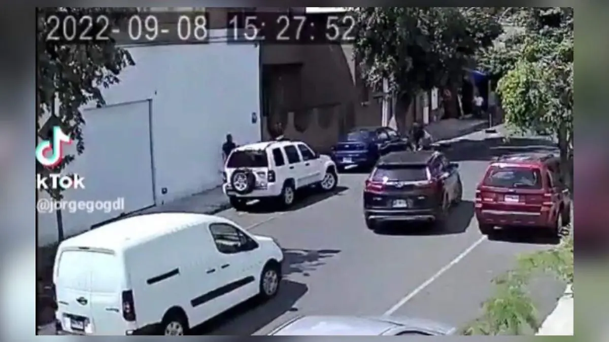 Mujer neutraliza a ladrón utilizando técnica de Jiu Jitsu en Santa Tere