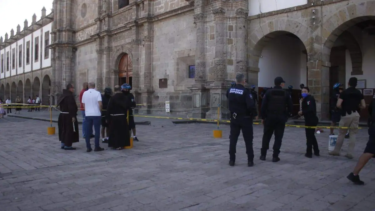 Ataque a Fraile en la Basílica de Zapopan
