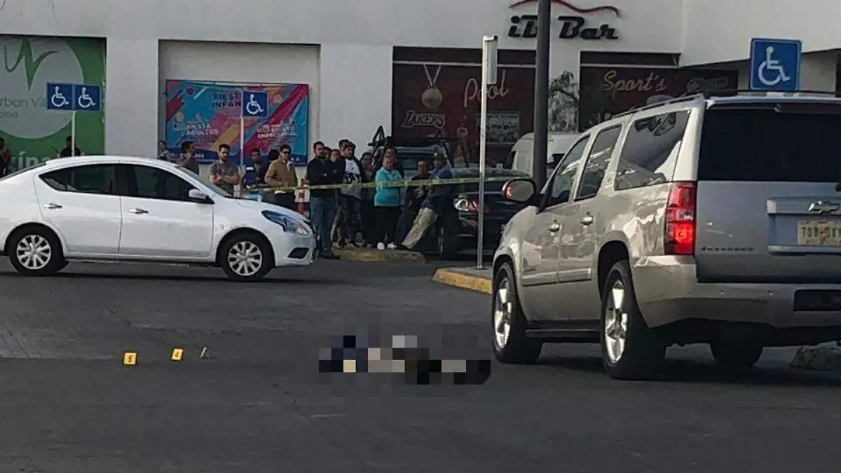 Muerto en Plaza de Zapopan