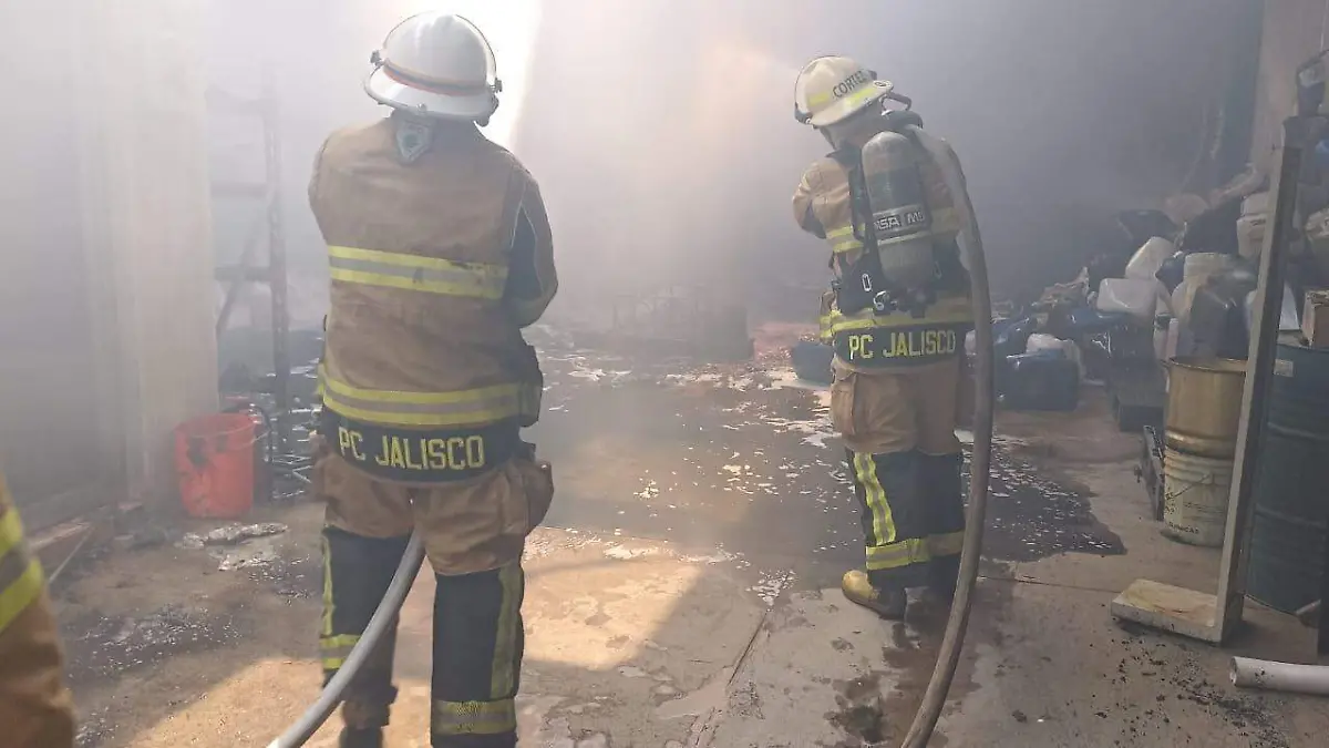 Incendio Fábrica El Salto