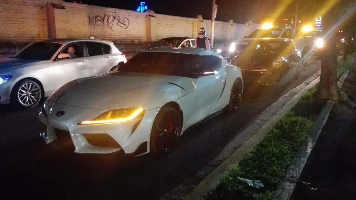 Detenidos por arrancones
