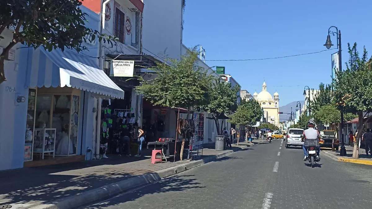 Calles solitarias Colima