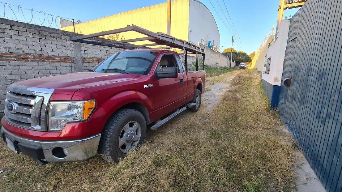 Detenido robo camioneta