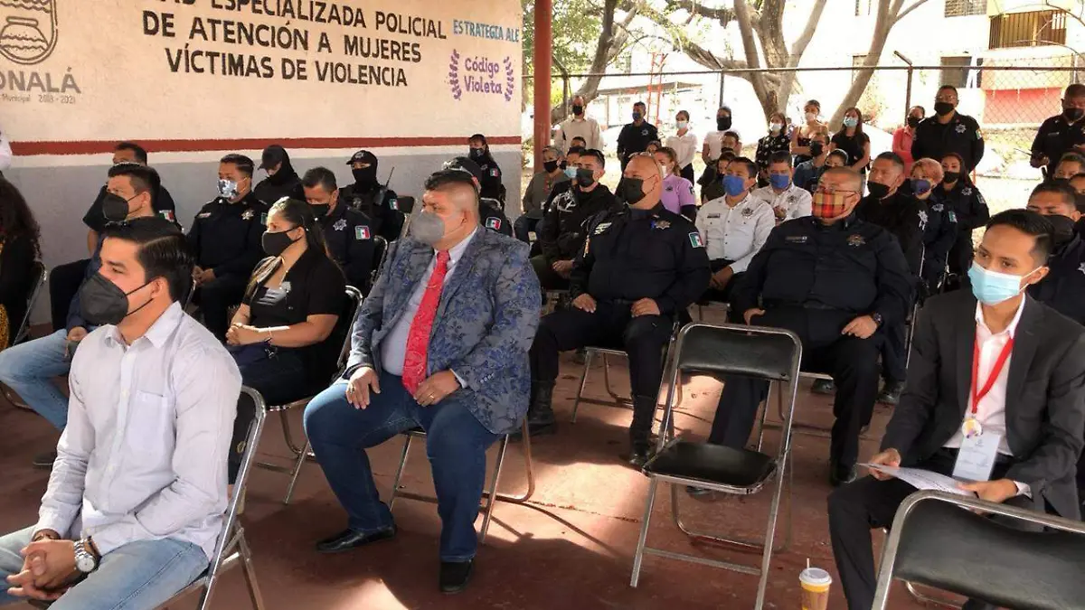 Capacitación a policías y bomberos de Tonalá sobre búsqueda de personas