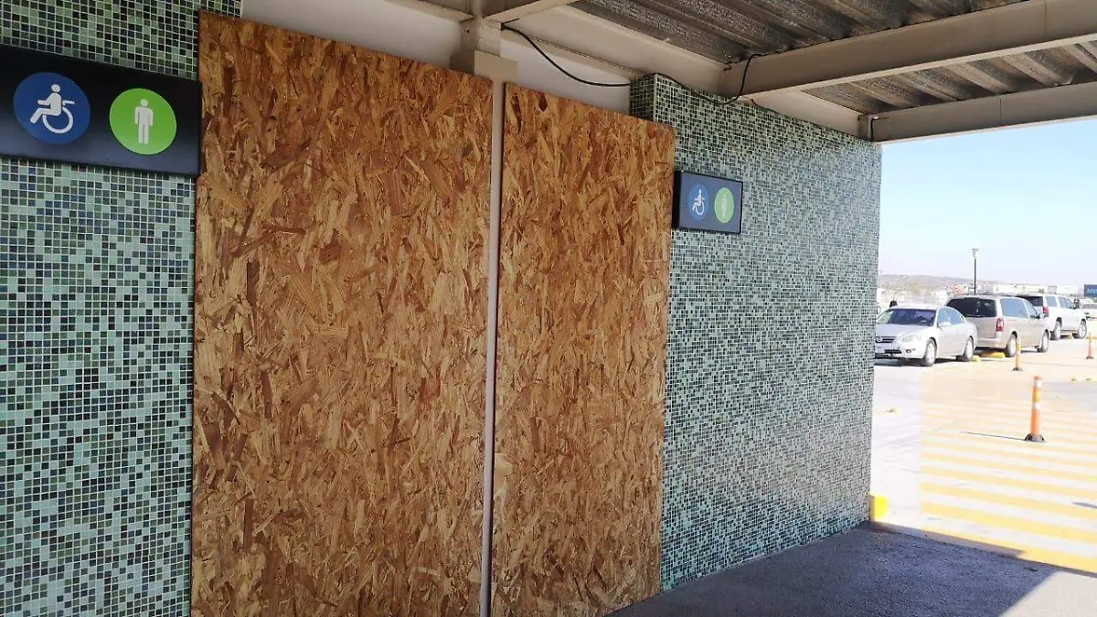 Baños Aeropuerto de Guadalajara