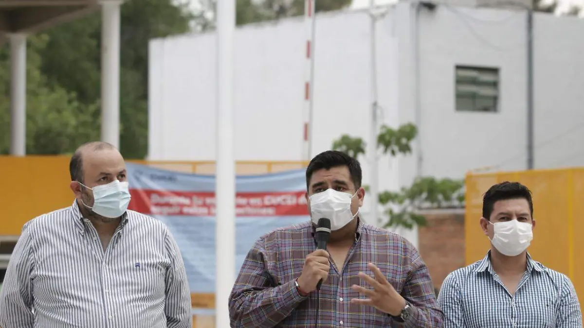 Ayuntamiento de Guadalajara y UdeG supervisan mejoras a Senderos Seguros en CUCEI