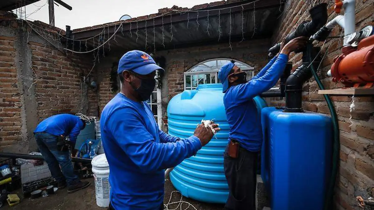 Programa de captación de agua en la Mesa Colorada