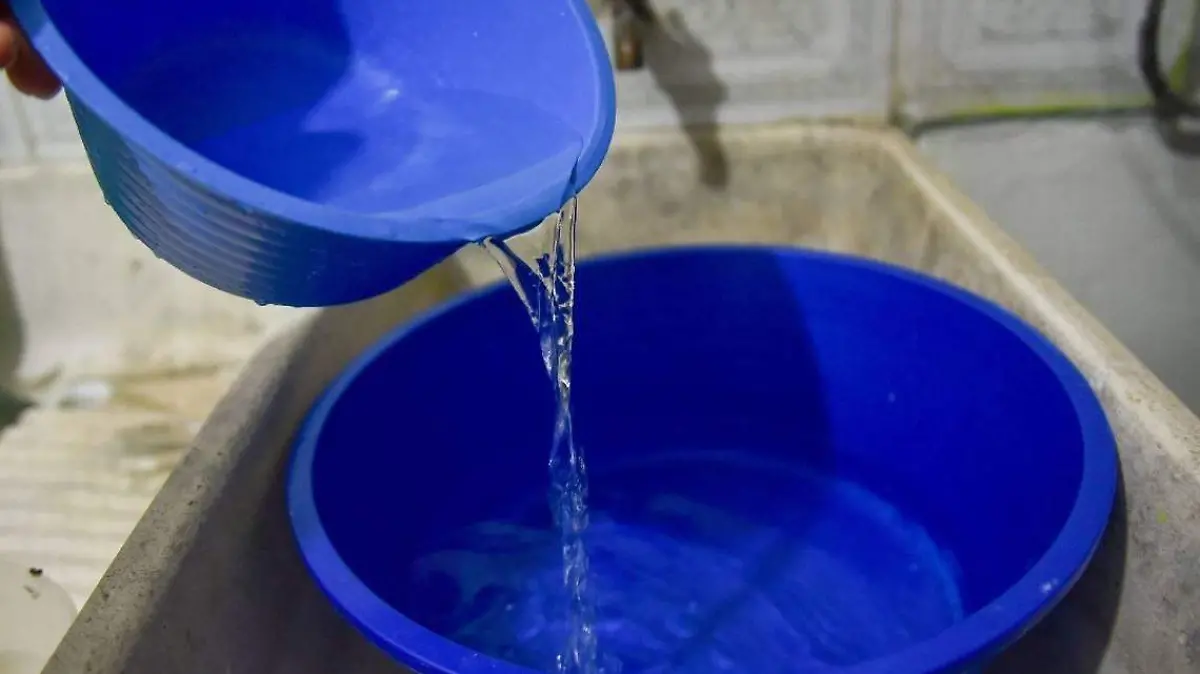 Agua cuartoscuro