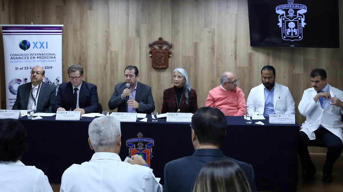Plática obesidad UdeG