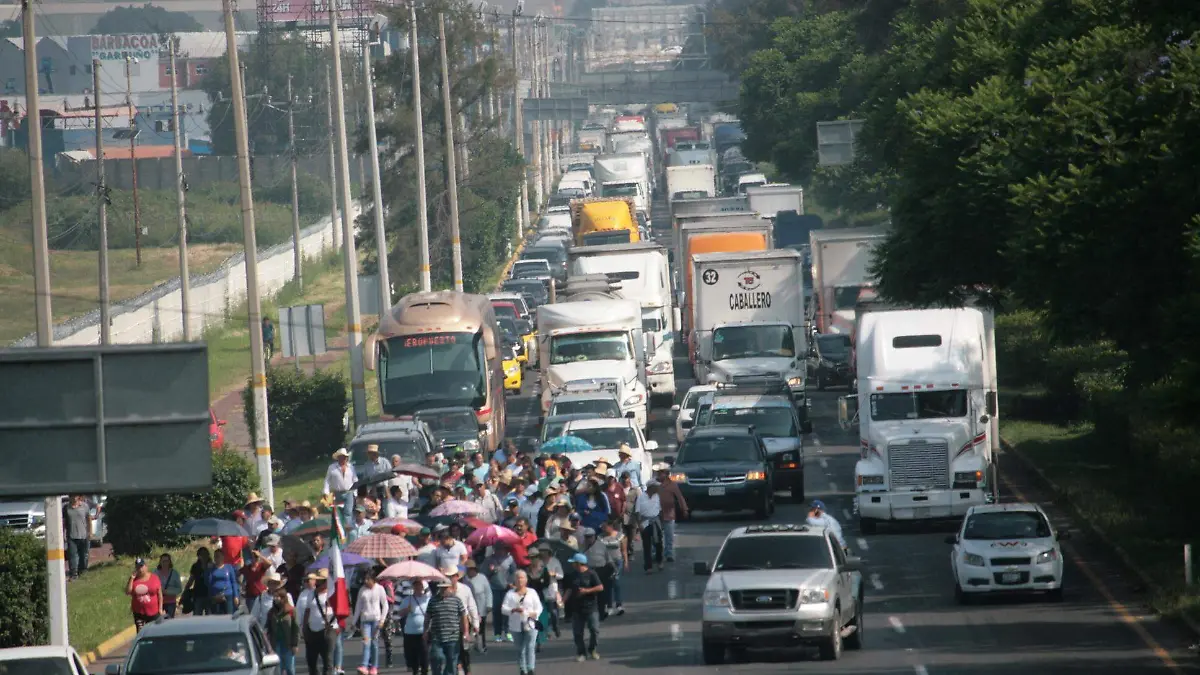 MARCHA DE EJIDATARIOS DEL ZAPOTE (6)