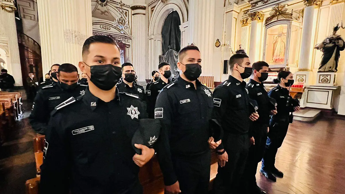Misa policías