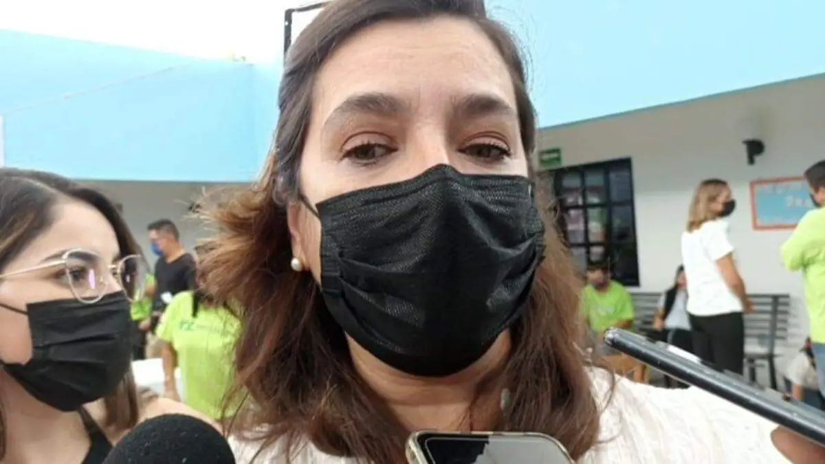 María Luisa González André